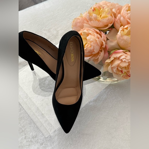 Fashion Nova Shoes - Fashion Nova Elegant Black Heels